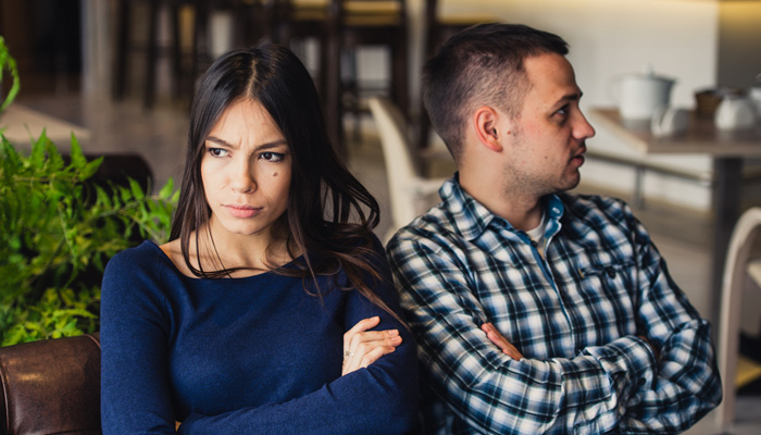 unhappy-couple